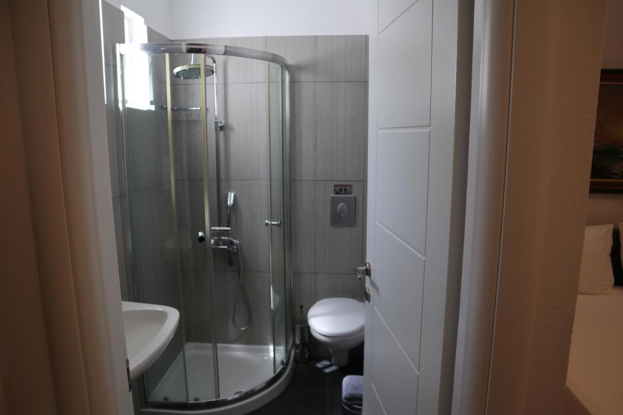 Anna'S Place Rooms Irakleia  Zewnętrze zdjęcie